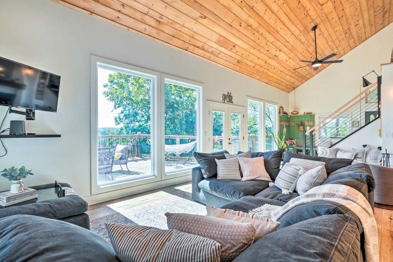Colorful Golden Getaway With Panoramic Views! Villa Eksteriør billede